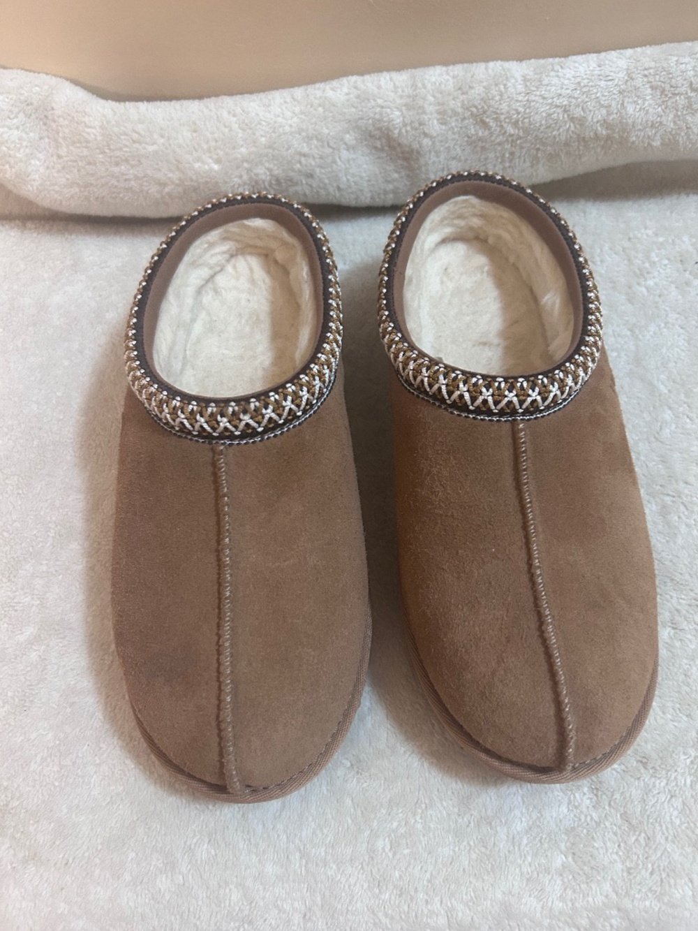 UGG Tasman Slippers